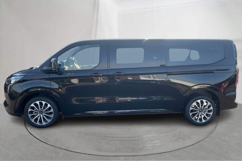 Bild 2 av Ford Tourneo Custom 340 Plug-in Hybrid 2.5L PHEV Business, Läderinredning