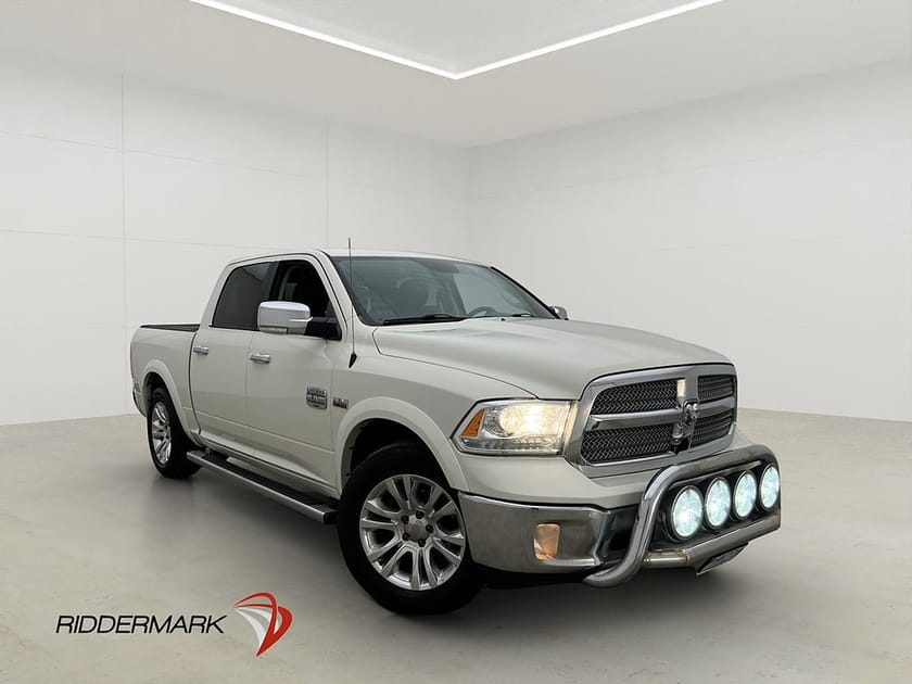 Bild 3 av RAM 1500 Crew Cab Dodge LongHorn 5.7 4x4 Drag L-Släde Taklucka Moms