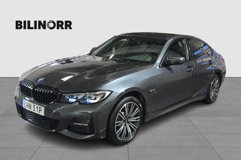 Bild 1 av BMW 330e xDrive Sedan
