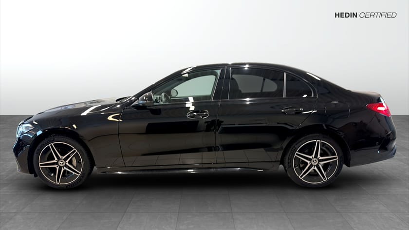 Bild 2 av Mercedes-Benz C 300 e 300e Sedan | AMG | Backkamera | Dragkrok
