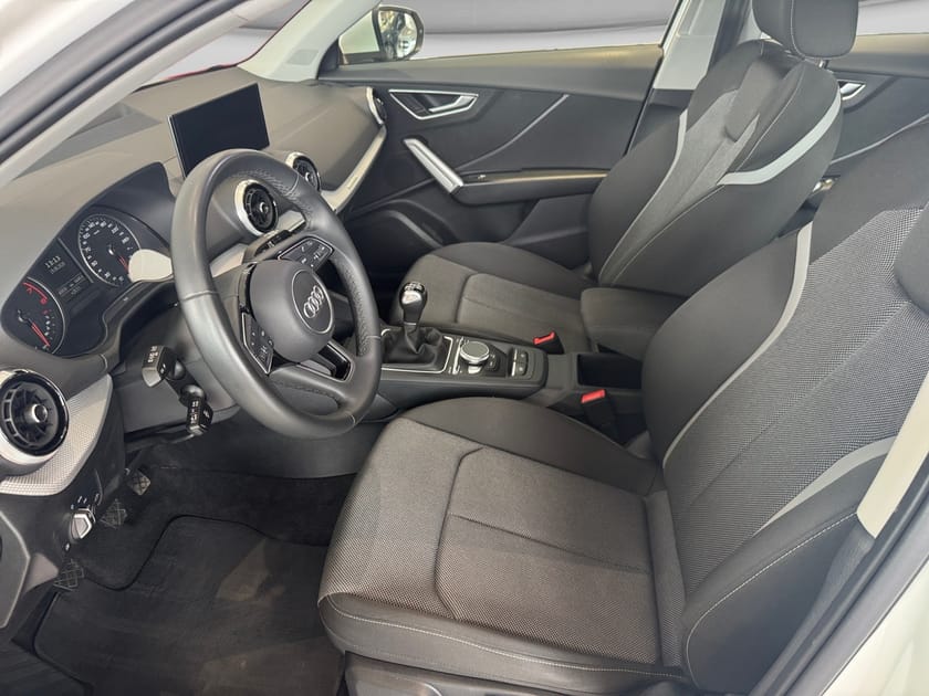 Bild 5 av Audi Q2 35 TFSI Tsi 150 / S-line / Värmare Komfortpkt plus