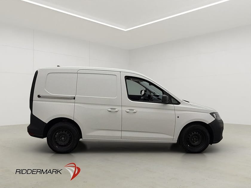 Bild 2 av Volkswagen Caddy Cargo 2.0TDI Värmare PDC Drag CARPLAY Moms