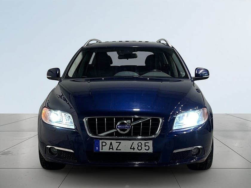 Bild 2 av Volvo V70 D3 Ocean Race Drag Skinn Dvärm Psens S/V-hjul