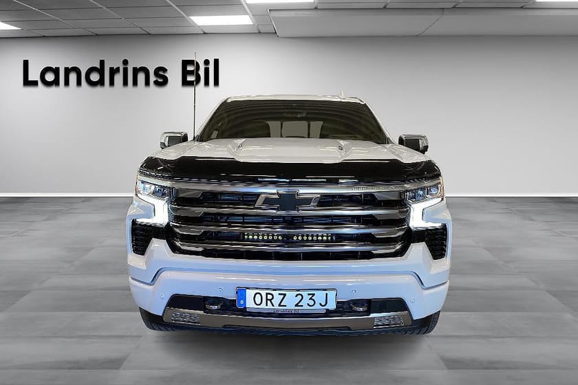Bild 2 av Chevrolet Silverado 1500 Crew Cab 6.2 V8 4WD Hydra-Matic