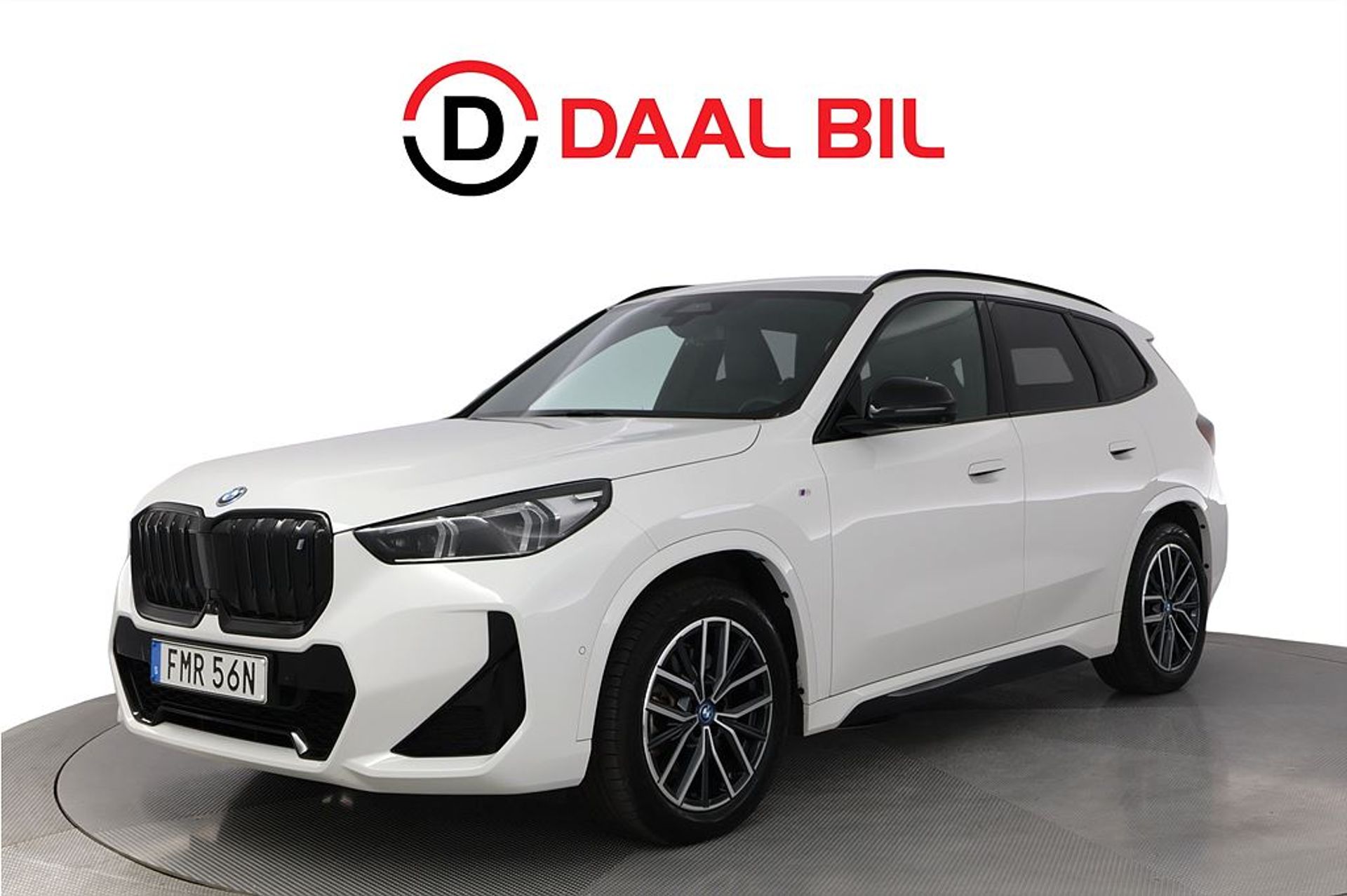 BMW iX1