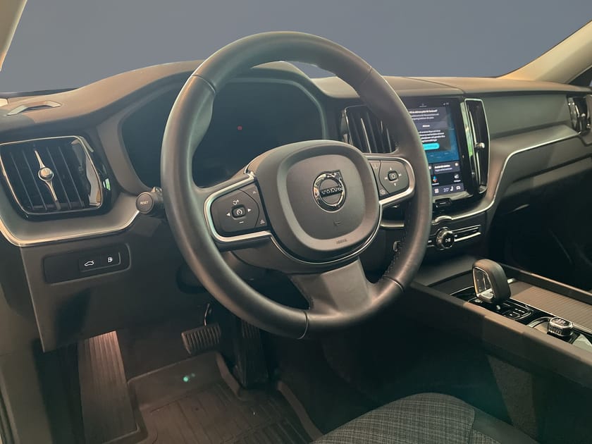 Bild 5 av Volvo XC60 T6 AWD Core Special Edition//Adaptiv Farthållare//