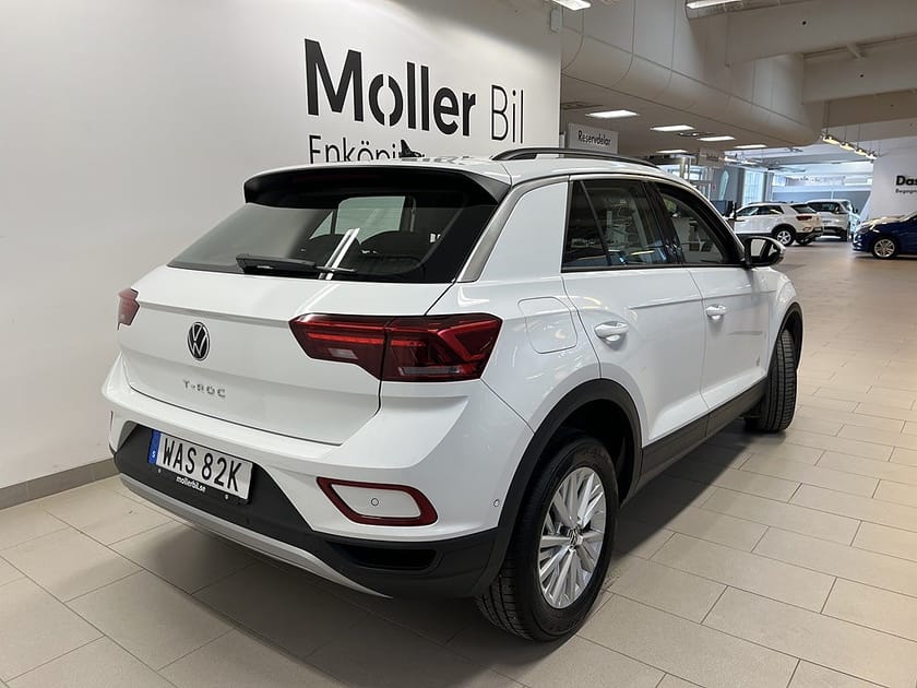 Bild 3 av Volkswagen T-Roc 1.5 TSI 150 HK I Carplay I P-sensorer