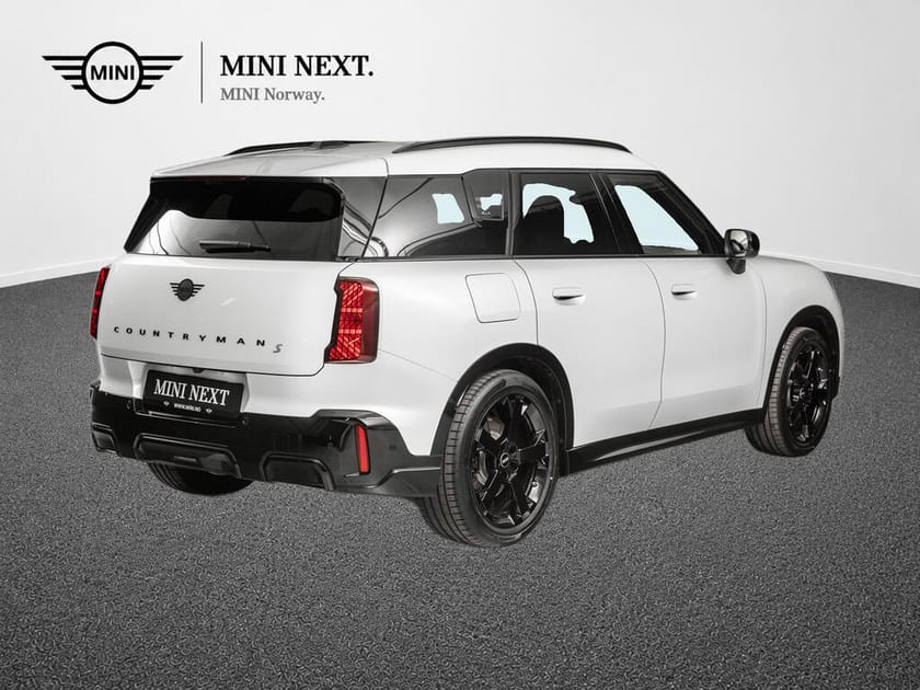 Bilde 5 av MINI Countryman SE ALL4 JCW Trim, Package L + V.hjul