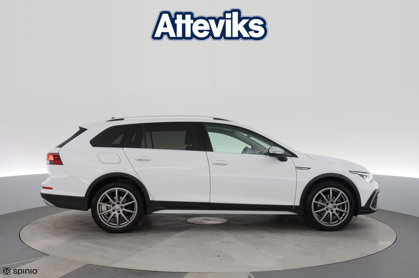 Bild 2 av Volkswagen Golf Alltrack TDI 200hk 4M DSG Drag Värm Kamera