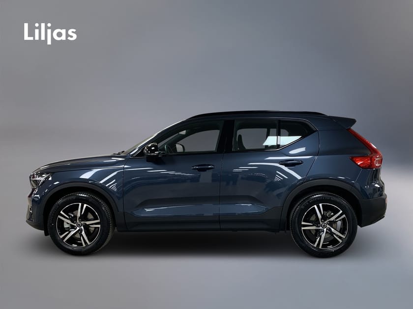 Bild 3 av Volvo XC40 B4 FWD Bensin Plus Dark//Adaptiv Farthållare//Kamera//