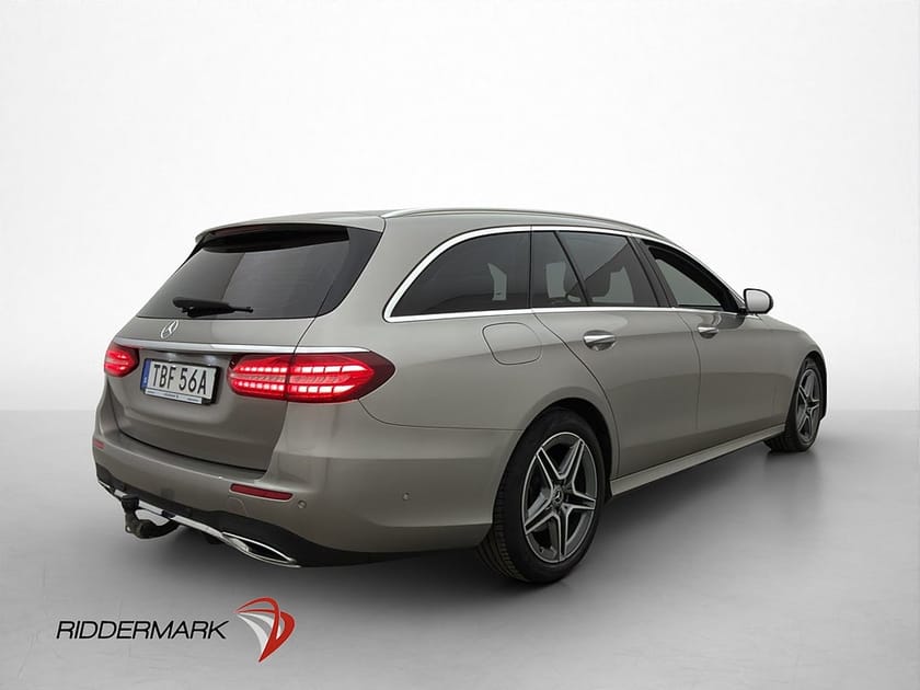 Bild 5 av Mercedes-Benz E 220 T d 4MATIC 4M AMG Pano Burm Wide Skinn Drag 360