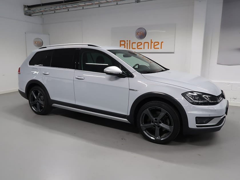 Bild 4 av Volkswagen Golf Alltrack 1.8 TSI 4M V-Däck ingår Drag-Massage-CarPlay-A