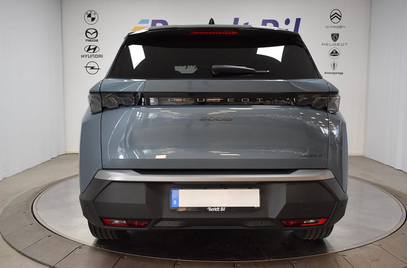 Bild 4 av Peugeot 5008 Hybrid 145 GT Ultimate 7-Sitsig DEMO