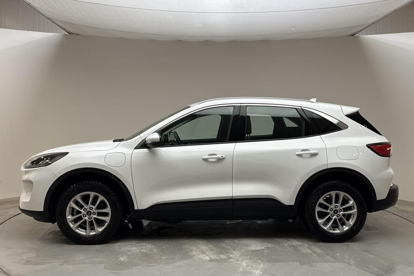 Bild 2 av Ford Kuga Plug-In Hybrid 2.5 PHEV (225hk) Titanium