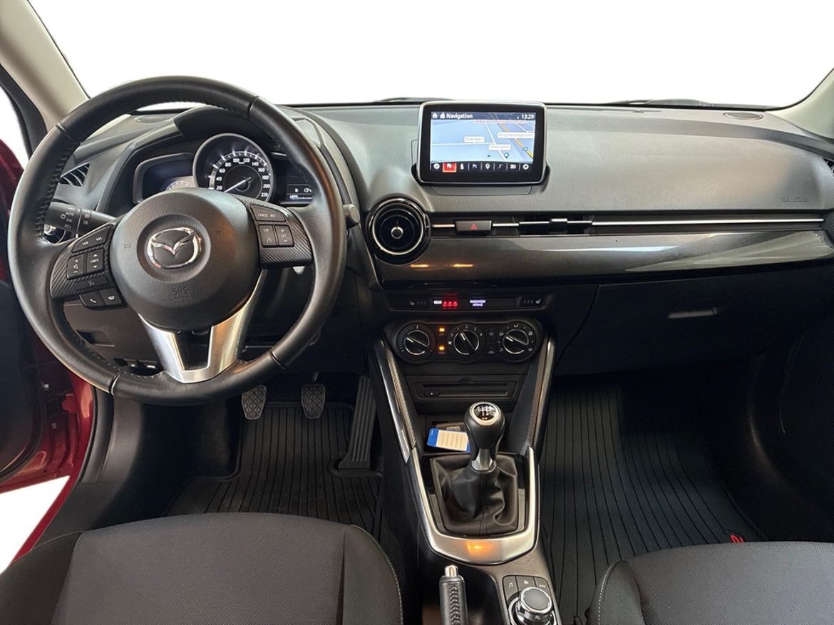 Mazda Mazda 2 — bild 12