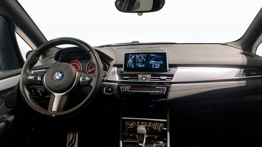 Bild 4 av BMW 225xe Active Tourer 224Hk M-Sport Hifi Kamera Head Up Skinn Navi