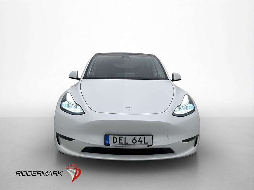 Bild 3 av Tesla Model Y Performance Autopilot Svensksåld
