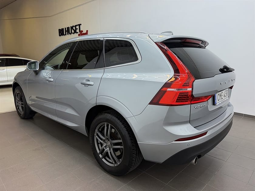 Bild 2 av Volvo XC60 T5 AWD 250hk Värmare/Navi/Bkamera/Krok/Carplay