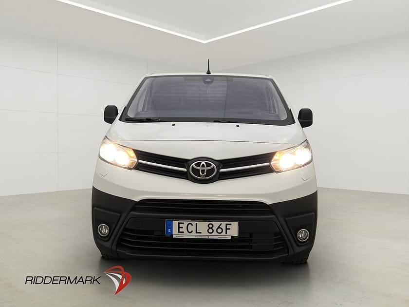 Bild 5 av Toyota Proace L2 Ny-Kamrem Värmare Drag PDC 2xDörrar Moms
