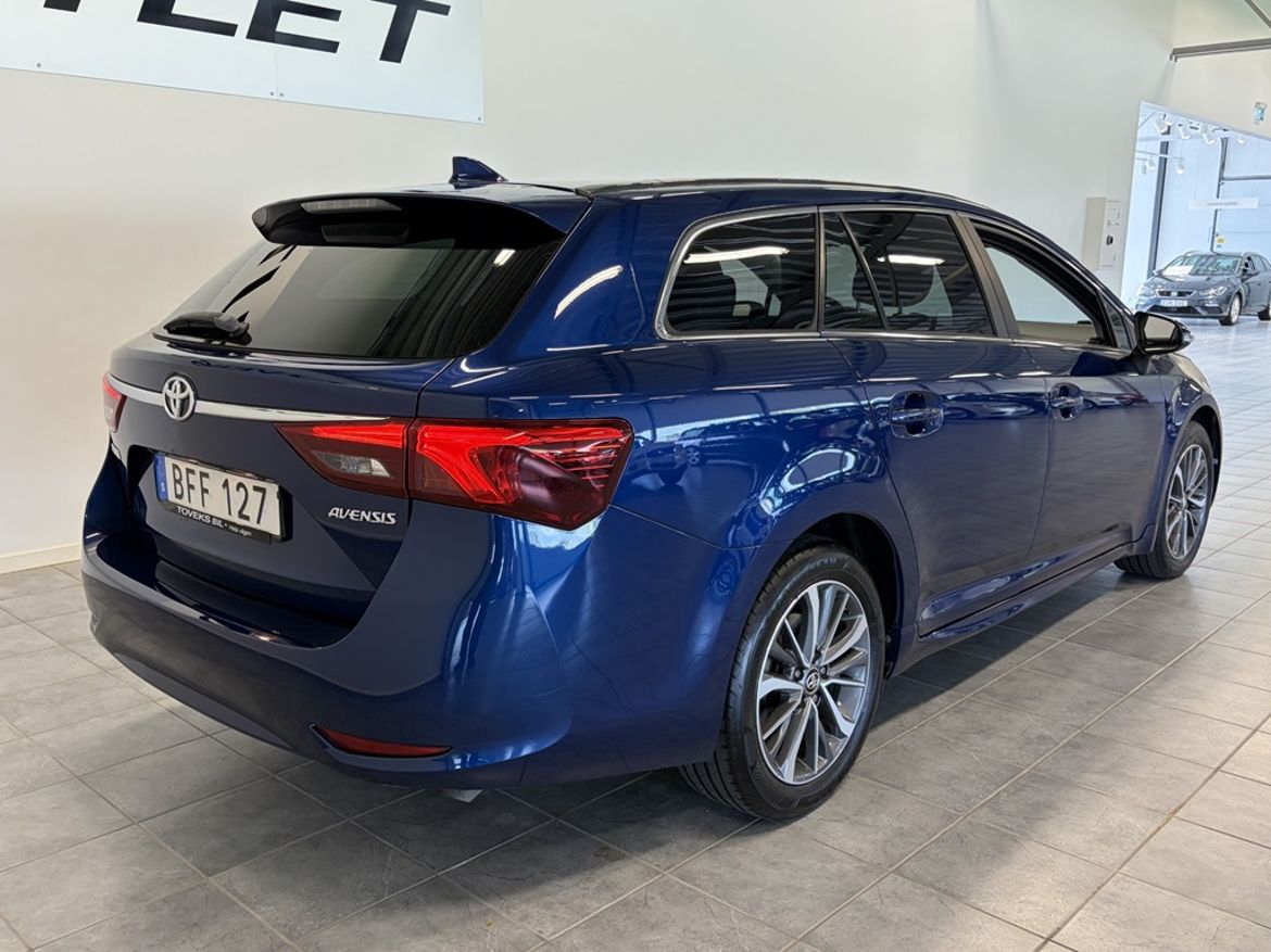 Toyota Toyota Avensis Kombi — bild 6