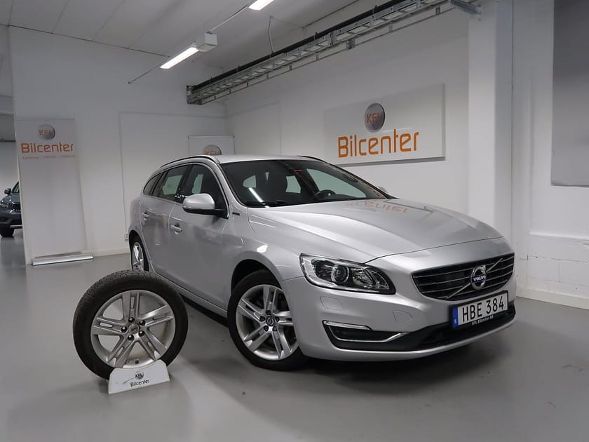 Bild 1 av Volvo V60 D5 Twin Engine AWD Aut-V däck ingår-Drag-Navi