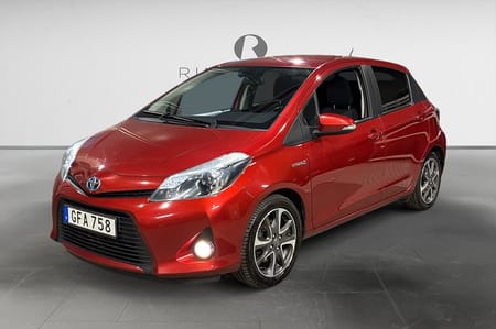Toyota Yaris Hybrid 1.5 101 HK AUT EDITION 50 NAVI 12600MIL 16"