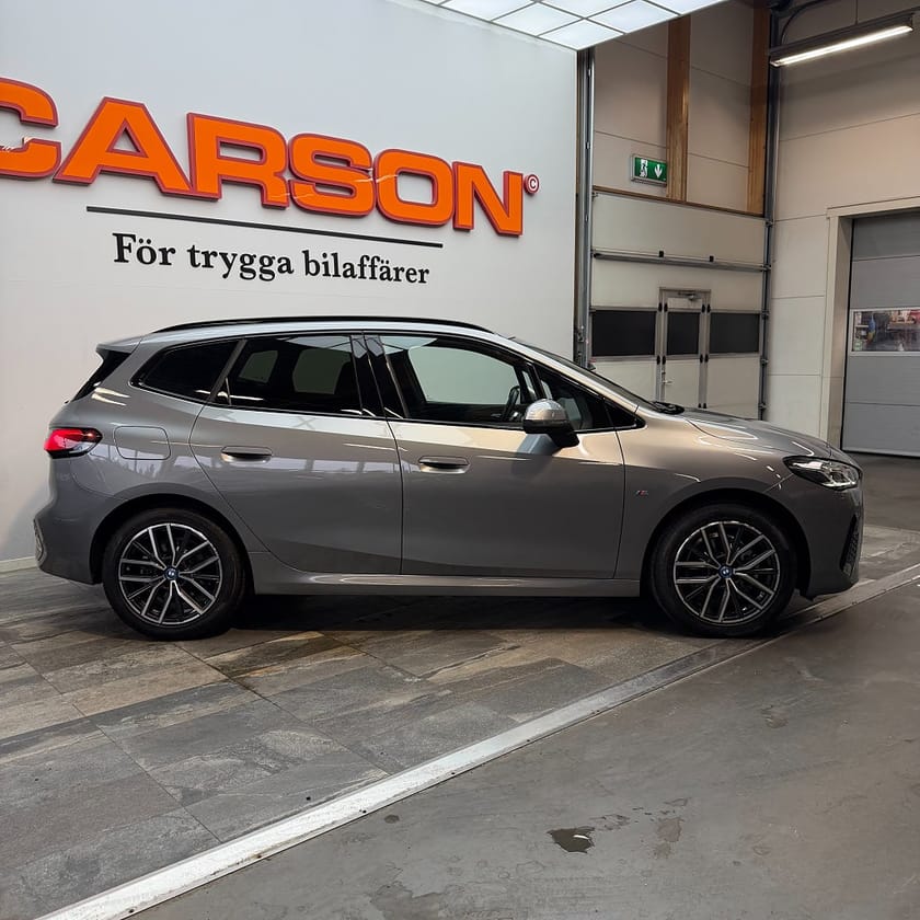 Bild 3 av BMW 225e xDrive Active Tourer M Sport Premium Backkamera Fullser