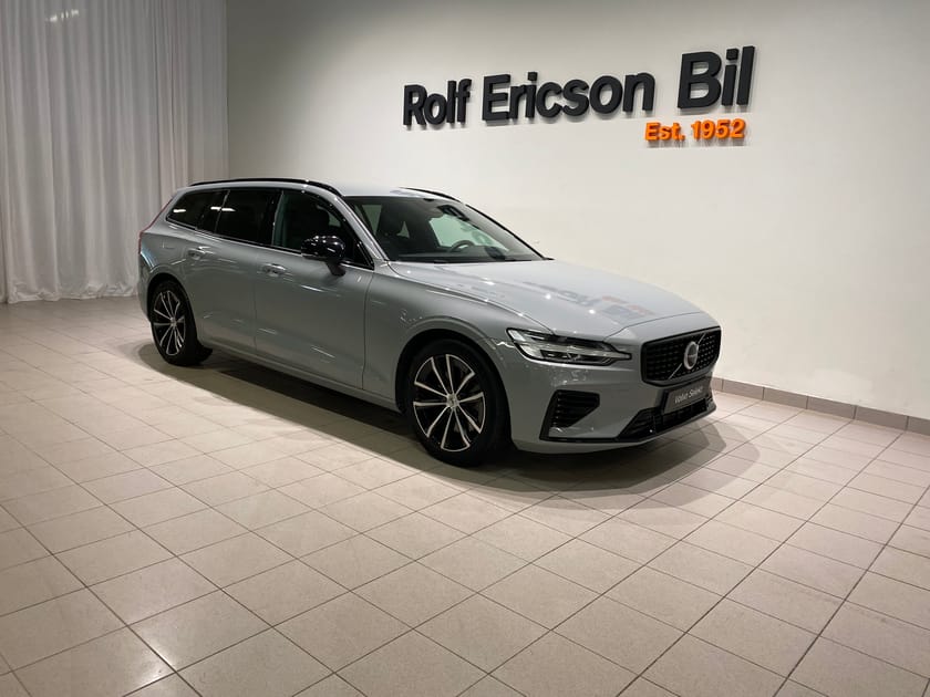 Bild 2 av Volvo V60 T6 Plus Dark Edition