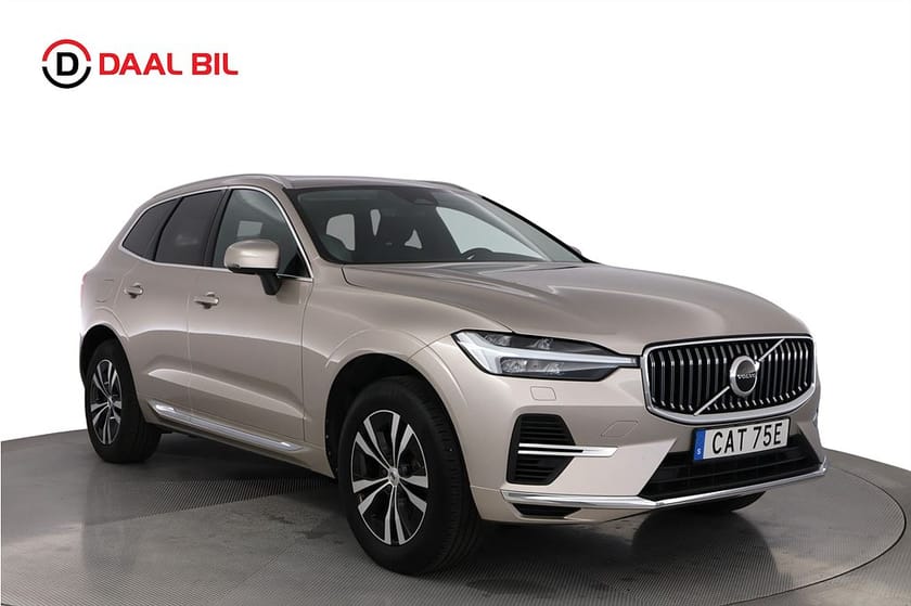 Bild 3 av Volvo XC60 RECHARGE T6 AWD 18,8 kWh 350HK CORE BRIGHT PANO DRAG