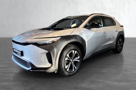 Toyota bZ4X AWD Executive 218hk - ACC/SKINN/JBL/360/CARPLAY/LED+++
