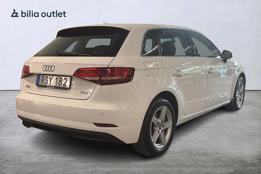 Bild 4 av Audi A3 Sportback 1.5 TFSI COD Proline Nyservad PDC Bak