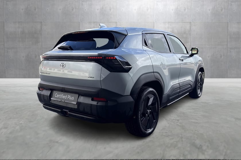 Bilde 5 av Toyota Urban Cruiser SUV 61 kWh AWD I Active I Lav km