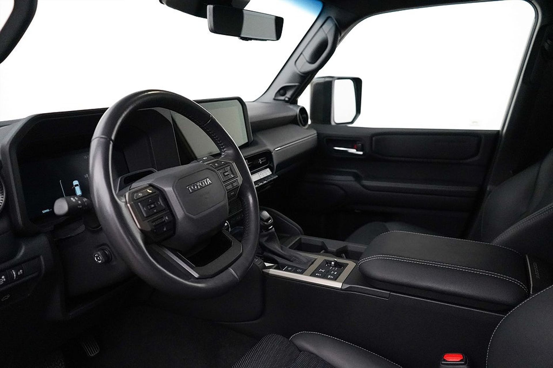 Toyota Land Cruiser 2024, bild 5/10