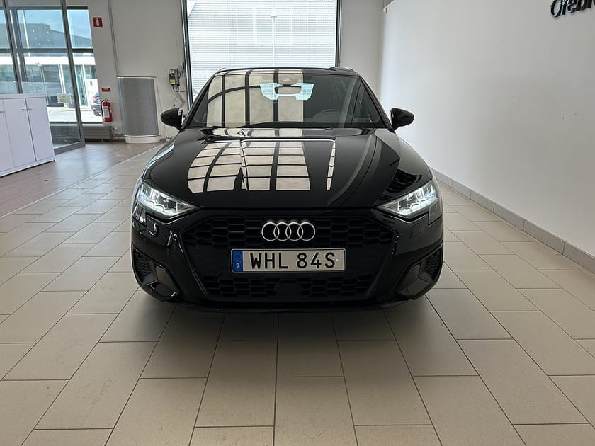 Bild 2 av Audi A3 Sportback 35 TFSI 150hk PROLINE / Backkamera