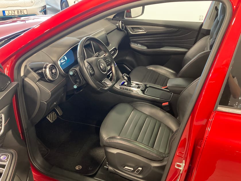 Bild 5 av MG EHS PHEV LUXURY PLUG-IN HYBRID
