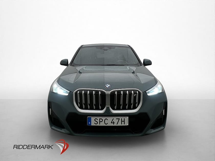 Bild 3 av BMW iX1 xDrive30 M Sport Widescreen H/K Navi Kamera MOMS