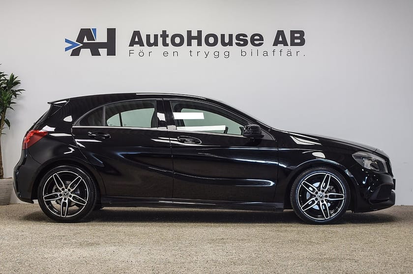 Bild 3 av Mercedes-Benz A 180 AMG Style Backkamera CarPlay Garanti