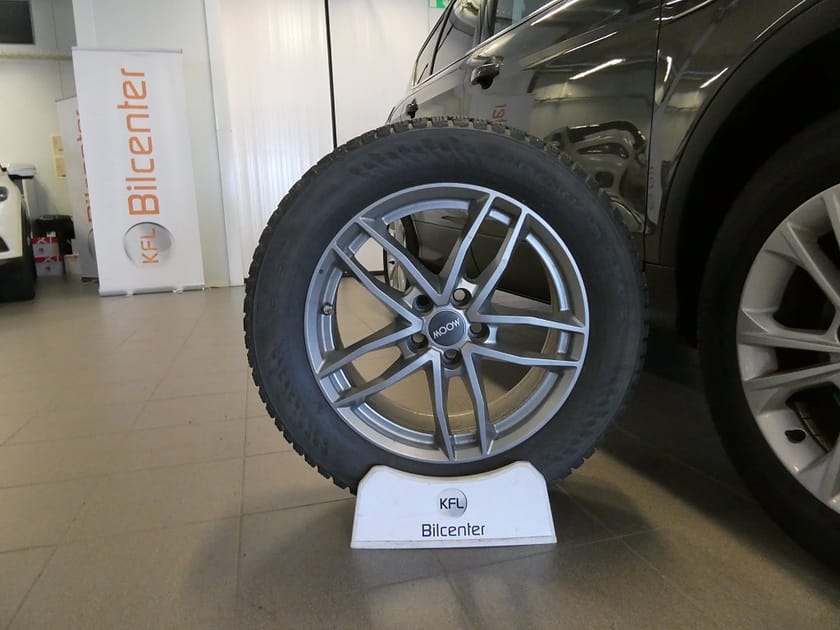 Bild 2 av Ford Kuga 1.5 Automat-Drag-Motorvärmare-Kam-Navi-SoV *6051mil*