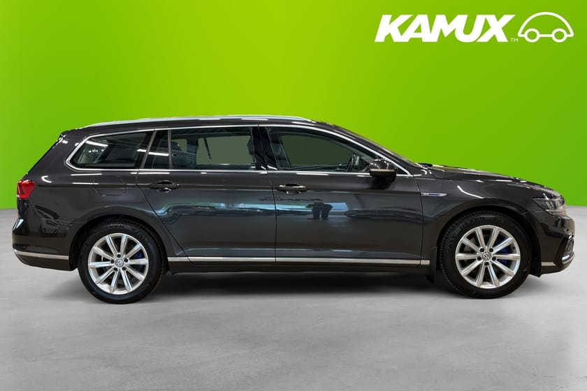 Bild 2 av Volkswagen Passat Sportscombi GTE 1.4 TSI Plug-In 218 hk Dragkrok Navi Alcantara Adapt Farth