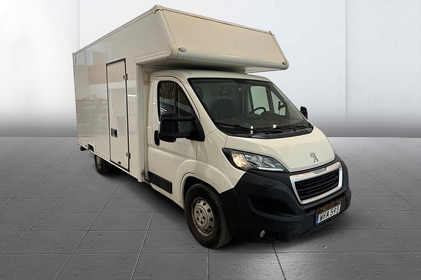 Bild 3 av Peugeot Boxer Chassi Cab 335 2.0 Flyttbil Drag 3-sits Kamera MOMS 163hk