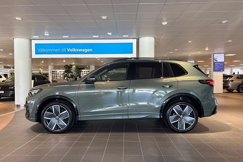 Bild 2 av Volkswagen Tiguan eHybrid R-LINE 272 HK DSG6