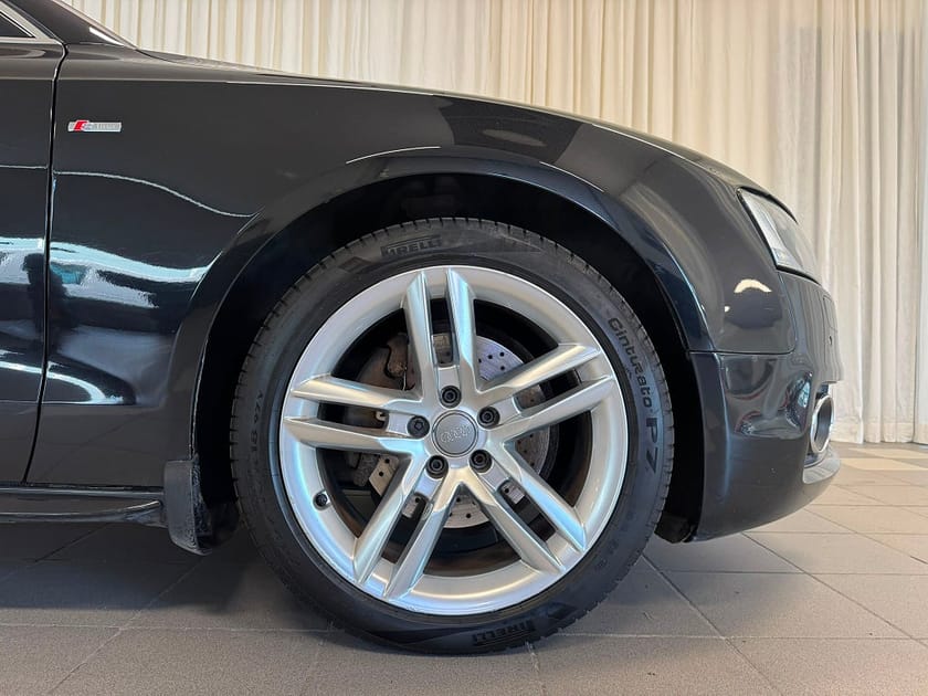 Bild 3 av Audi A5 Coupé 3.0 TDI V6 Quattro S Tronic Navi Pano B&O