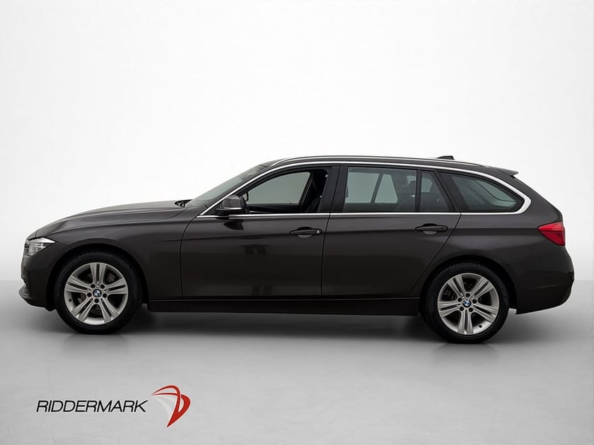 Bild 4 av BMW 320d xDrive Touring 190hk Sport line M-Värm Drag M-Sport ratt