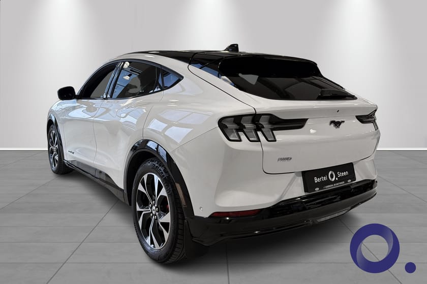 Bilde 3 av Ford Mustang Mach-E Long Range AWD /Longrange / Premium / Skinn / B&O / Glasstak/