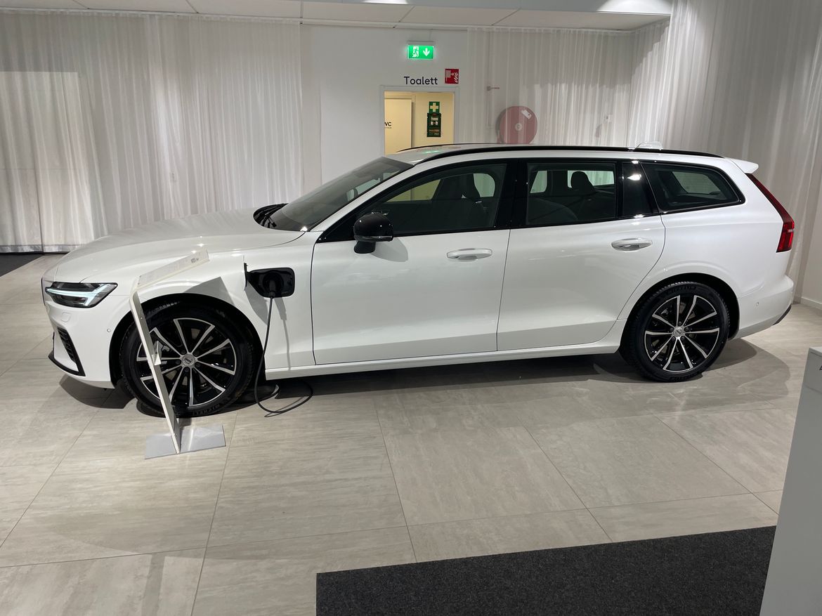 Bild 3 av 6 på bilen