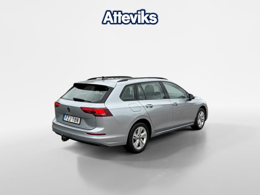 Bild 3 av Volkswagen Golf Sportscombi eTSI 150hk DSG P-värmare/Drag