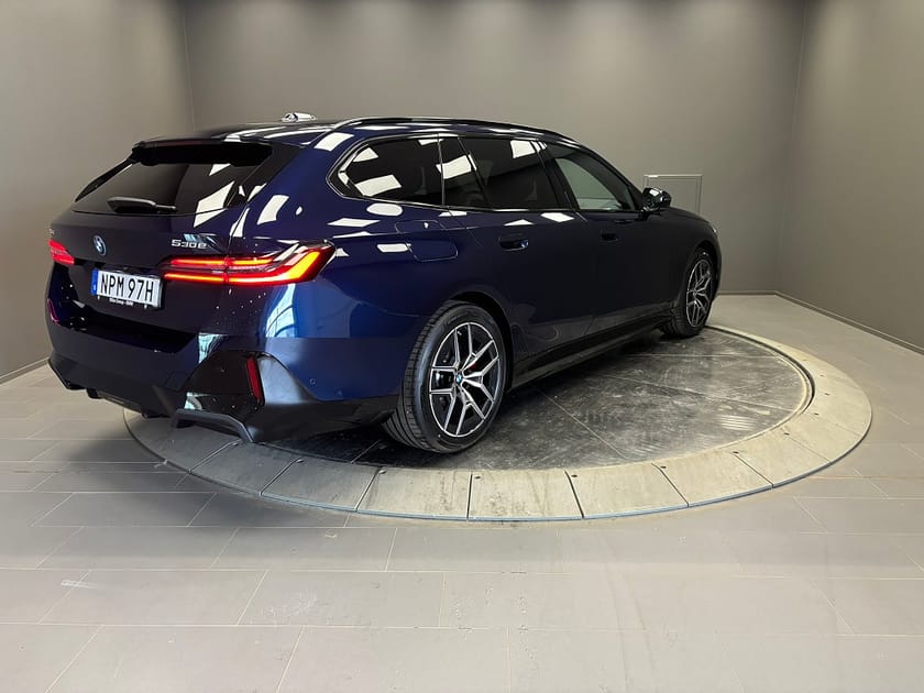 Bild 5 av BMW 530e xDrive Touring Steptronic, M Sport, Gratis Vinterhjul*