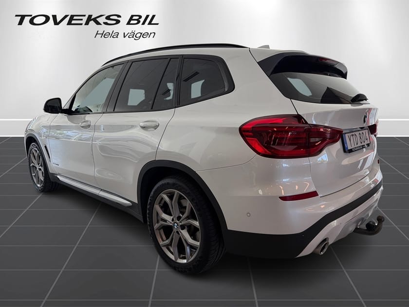 Bild 5 av BMW X3 xDrive30d 265HK välspecad/360/HUD/Pano