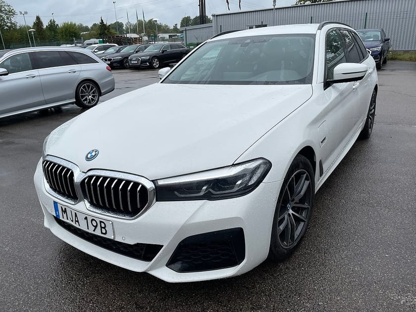 Bild 1 av BMW 530e xDrive Touring M-SPORT 292HK 4x4 Läder