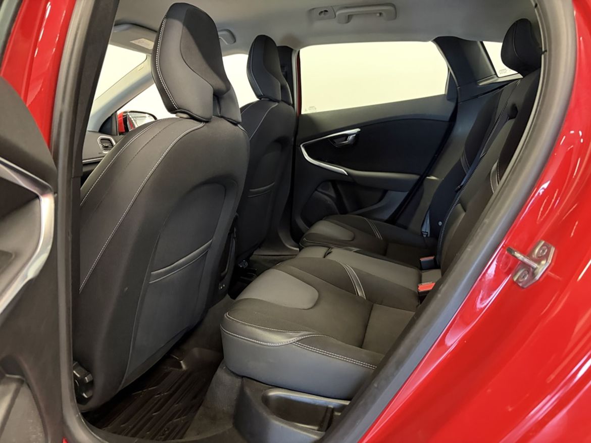 Volvo Volvo V40 — bild 9